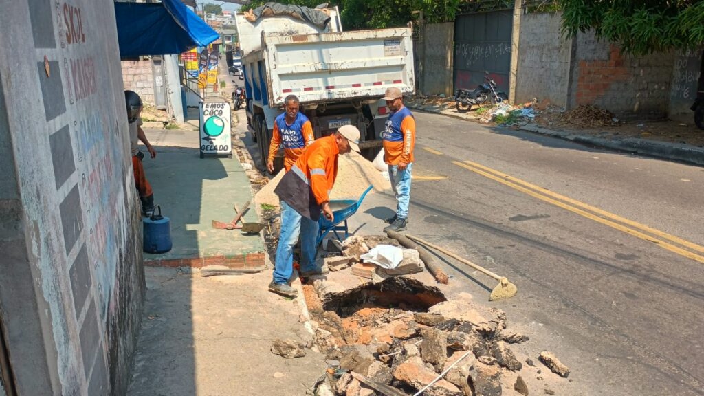 Prefeitura-de-Manaus-recupera-drenagem-profunda-na-rua-Gurupi-e-leva-mais-seguranca-para-moradores